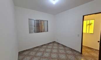 Imagem 4: Casa no Parque Santo Antônio bem localizada