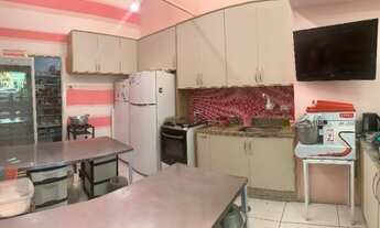 Imagem 4: Confeitaria Completa (Ponto + Móveis + Equipamentos + Utensílios