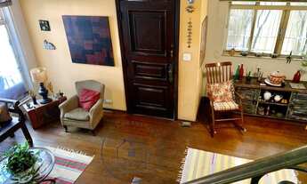 Imagem 2: Charmosa Casa 3 Dorm com Churrasqueira e Solarium