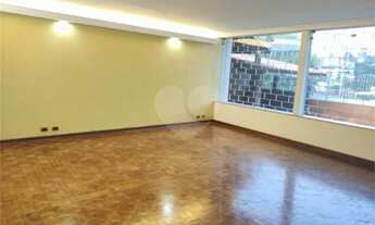 Imagem 4: Casa Espetacular na Vila Madalena. Piscina, área de lazer, churrasqueira, 4 dormitórios e