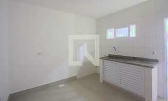 Imagem 4: Casa para Aluguel - Parque Maria Helena, 1 Quarto, 28 m2