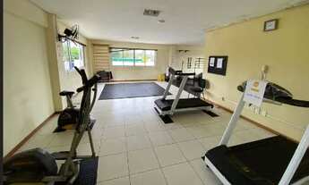 Imagem 5: Apartamento de 3/4 com armários em condominio fechado com elevador proximo metrô em Itapuã