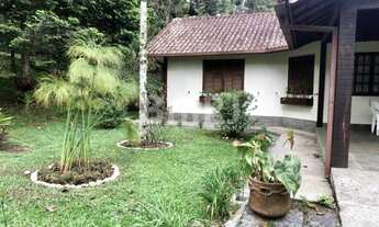 Imagem 2: CONDOMÍNIO STUCKY - Excelente Casa Muito Agradável, 4 Qtos (1 Suite). Casa com 164m2 em Te