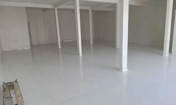 Imagem 4: Galpão e Ponto Comercial medindo 250 m2 Próx. a Cascavel