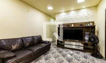 Imagem 4: Casa à Venda - Vila Ré, 3 Quartos, 240 m2