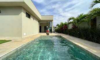 Imagem: Casa à venda em condomínio Buganvile