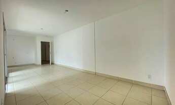 Imagem 2: Apartamento para venda com 80 metros quadrados com 3 quartos em Aeroporto - Belo Horizonte