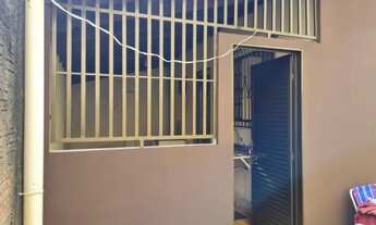 Imagem 2: Casa bem localizada