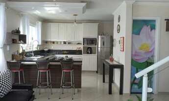 Imagem 4: Linda casa com vista maravilhosa para montanhas