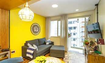 Imagem 2: Apartamento no Centro andar alto reformado de 2 dormitórios