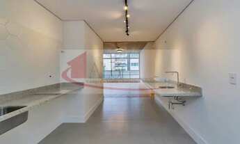 Imagem 2: CONÇOLAÇÃO UM DOS TRECHOS MAIS URBANO DE SÃO PAULO! BELÍSSIMO APARTAMENTO, TOTALMENTE REFO