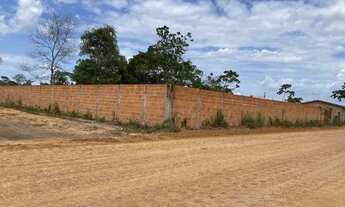 Imagem: Terreno na rua do líder