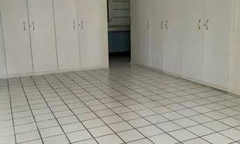 Imagem 5: Apartamento para venda possui 185 metros quadrados com 4 quartos em Espinheiro - Recife