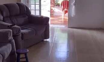 Imagem 5: Casa com piscina e terreno grande no centro de Dias d'Ávila