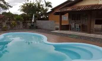 Imagem 3: Casa no Bairro Porto em São João do Itaperiú