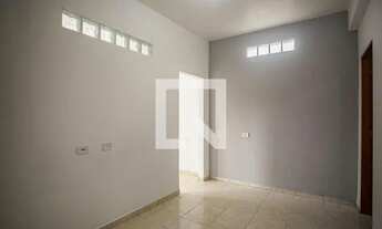 Imagem 4: Casa para Aluguel - Parque Regina, 1 Quarto, 35 m2