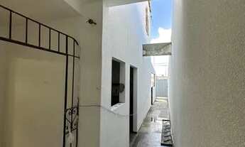 Imagem: 3 casas para vender