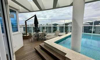 Imagem 6: Cobertura duplex para aluguel possui 380 metros quadrados com 4 quartos