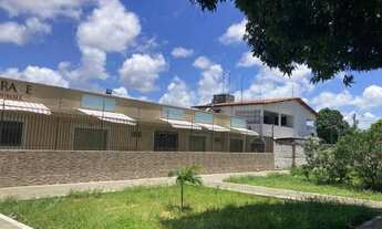 Imagem 2: La Grace Golden Mall - Prédio Comercial com 5 salas de escritório de 230 m² por 749.999