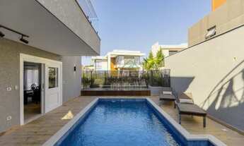 Imagem: Casa encantadora em condomínio, 4 suítes