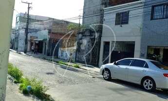 Imagem 2: Prédio semi acabado com 45 kitnetes, no Centro, local privilegiado