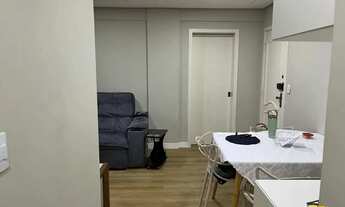 Imagem 4: Apartamento reformado, 2D com sacada e garagem em São José