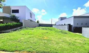 Imagem: Terreno de 336m² à venda em condomínio