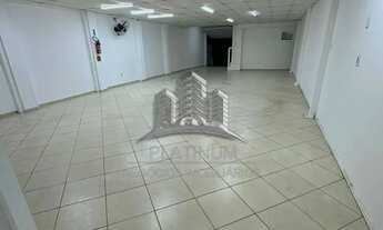 Imagem 5: Imóvel para aluguel possui 200 metros quadrados em Vila Operária - Itajaí - SC