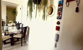 Imagem 4: Quarto feminino de solteira