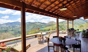 Imagem 4: Casa com 2 dormitórios à venda, 129 m² por R$ 2.500.000,00 - Centro - Gonçalves/MG