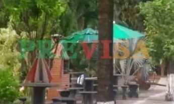 Imagem: Fazenda / Sítios / Chácaras com 6 quartos