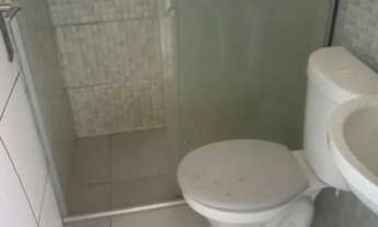 Imagem 5: Casa em condomínio fechado de 1/4 em Bengui!!