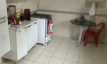 Imagem 3: Casa para venda possui 300 metros quadrados com 2 quartos