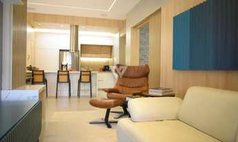 Imagem 4: Apartamento Decorado e Mobiliado - 122m² priv - 2 suítes - 2 vagas - Batel