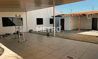 Imagem 5: Casa Caminho do Sol, Três quartos, sendo dois suítes, uma com closet