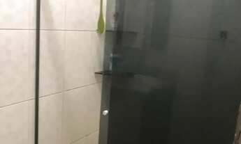 Imagem 2: Venda-se esta casa com quintal grande e todo murado de 1.100 m² no Município de Atílio Vi