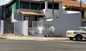 Imagem: Casa com 4 Quartos à venda, 303 m² por