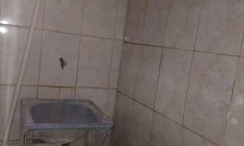 Imagem 2: Casa a venda em área residencial