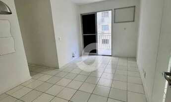 Imagem 5: Excelente oportunidade! Apartamento totalmente reformado, com 2 quartos, sendo 1 suíte, mu