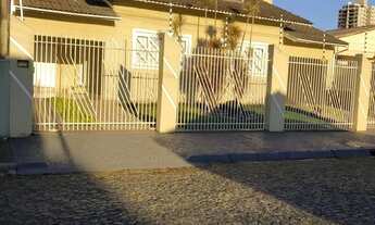 Imagem 3: Linda Residência Com Piscina No Bairro Orfãs