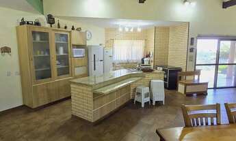 Imagem 4: Imóvel para venda com 596 metros quadrados com 4 quartos em Sao Sebastiao - Cerro Azul - P