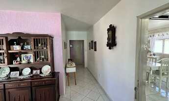 Imagem 4: Casa no centro da Palhoça com terreno grande e duas casas