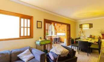 Imagem: Casa de condomínio à venda com 180m²