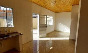 Imagem 4: VARGEM GRANDE PAULISTA - Casa Padrão - Vargem Grande Paulista