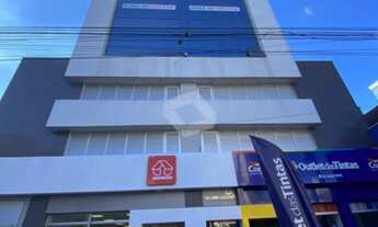 Imagem: SALA AÉREA NO ED. MOINHO CENTER