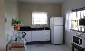 Imagem 3: Sobrado na Praia do Ervino, São Francisco do Sul/Sc