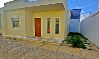 Imagem: Casa em Abrantes, 2/4, suíte, 2 vagas