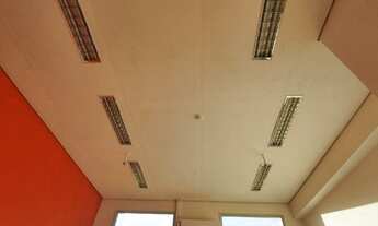 Imagem 3: Sala comercial Galpão / depósito com 2 vagas na garagem