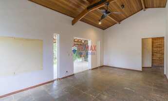 Imagem 5: A Casa das Palmeiras térrea com 3 quartos `a venda no Condomínio Marambaia- Vinhedo S.P