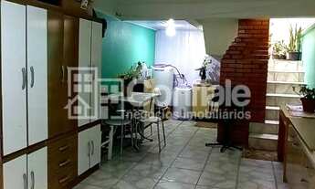 Imagem 3: Sobrado triplex entrada coletiva